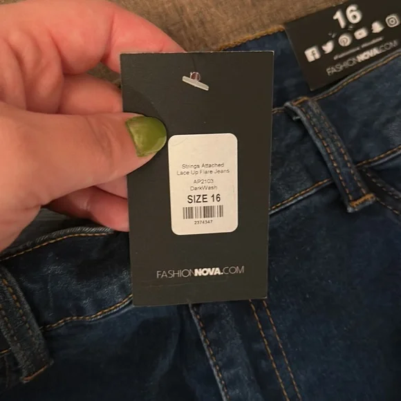 NWT. Fashion Nova strings attached flare jeans - Picture 5 of 5